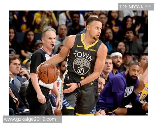 深圳网球队在联合会杯中的默契配合与战术执行分析