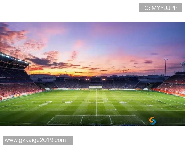 帽子戏法的足球明星们如何在绿茵场上书写传奇与荣耀